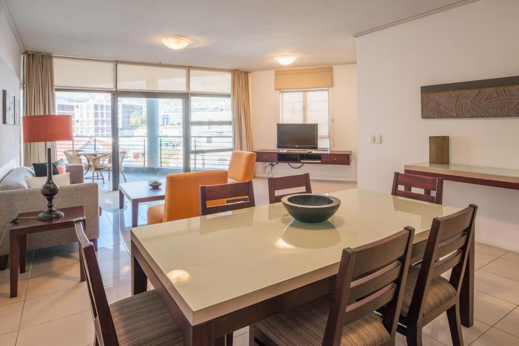 3-bed Center Spacious & Secure Apartamento Cidade Do Cabo